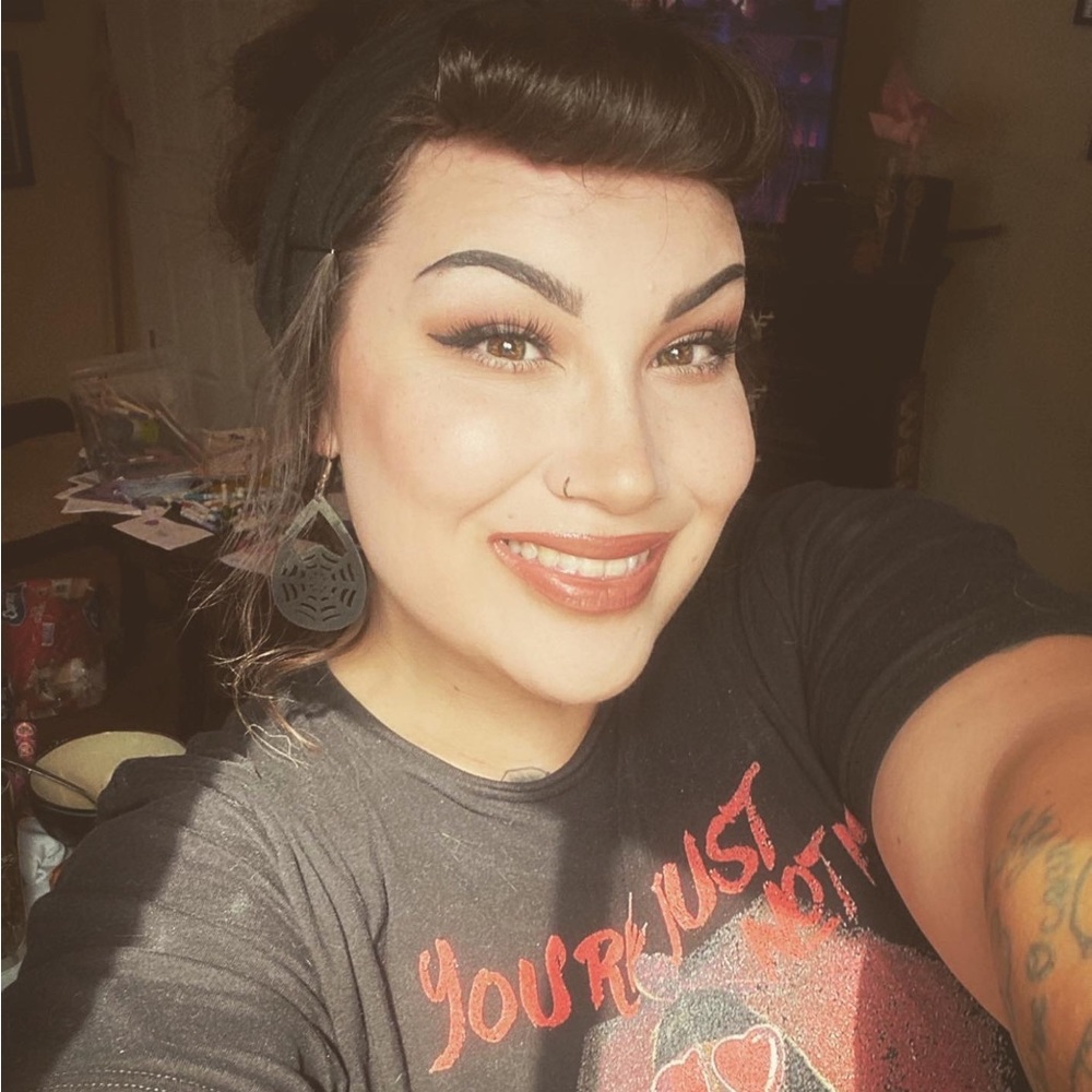 Meet your Posher, Lyndsy